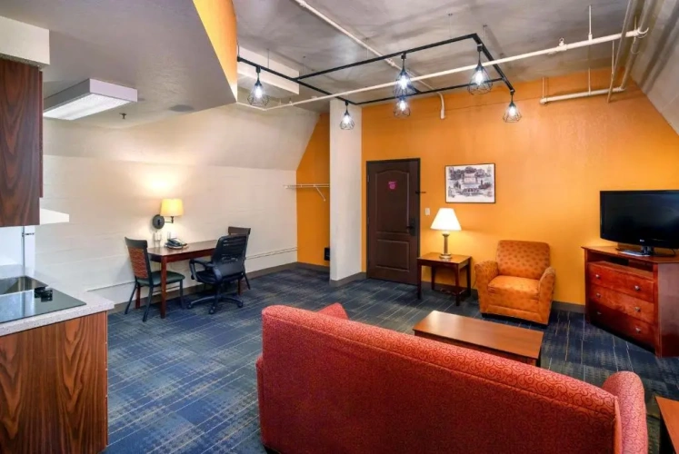 1 Bedroom Double Suite