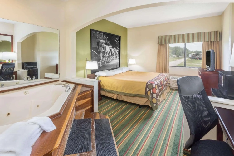 Deluxe Double Suite