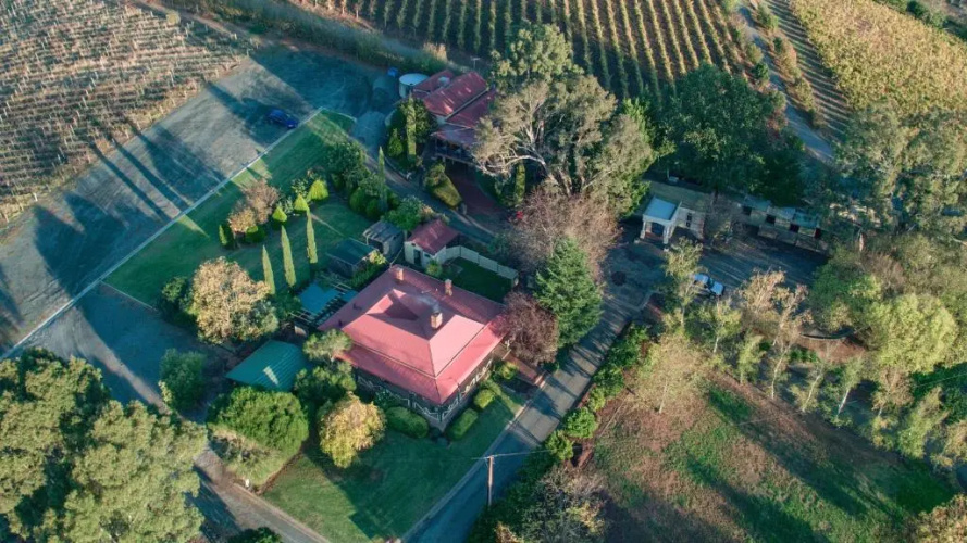 Vineyard Cottage BnB