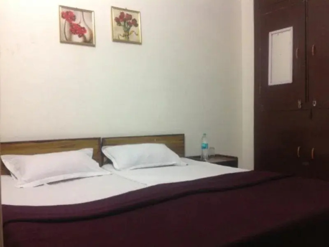 Agra Paying Guest House