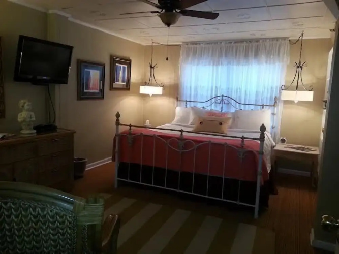 Tybee Island Inn
