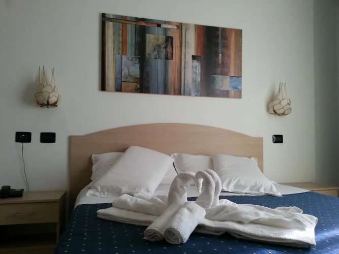 Deluxe Double room with city view