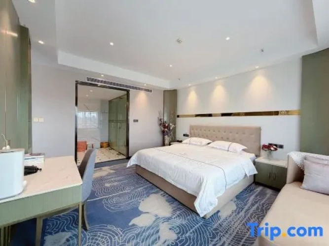 Double Suite with lake view