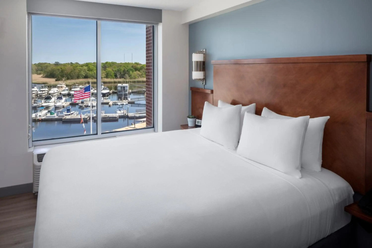 Hyatt Place Long Island East End