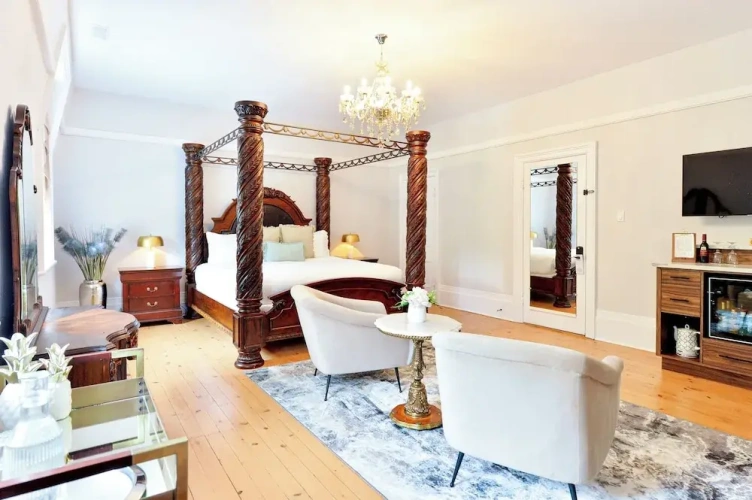 Standard Double room with pool view