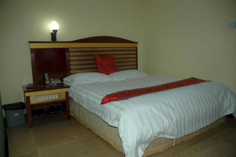 Guangzhou Xianghe Hotel