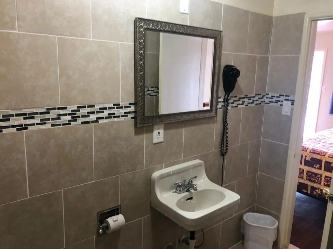 Standard Quadruple room with view
