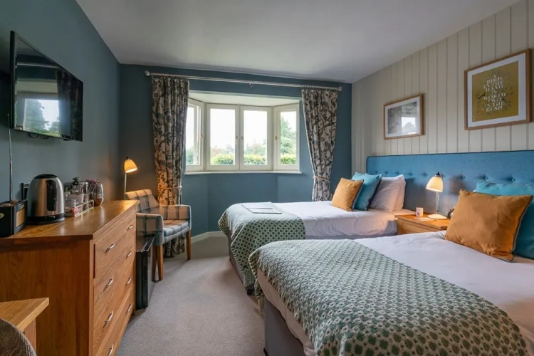 Superior Twin room
