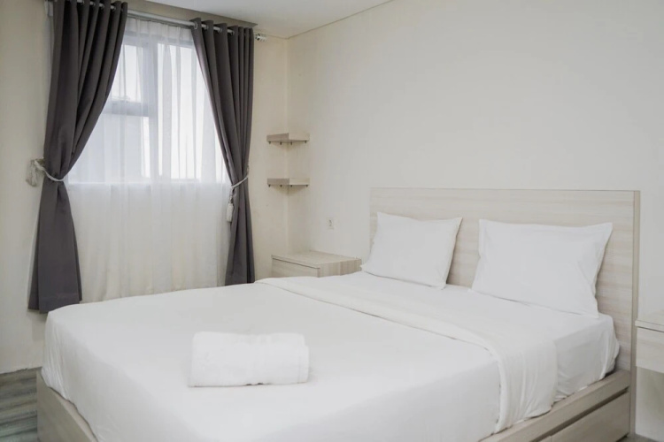 Warm And Cozy Studio Bintaro Icon Apartment