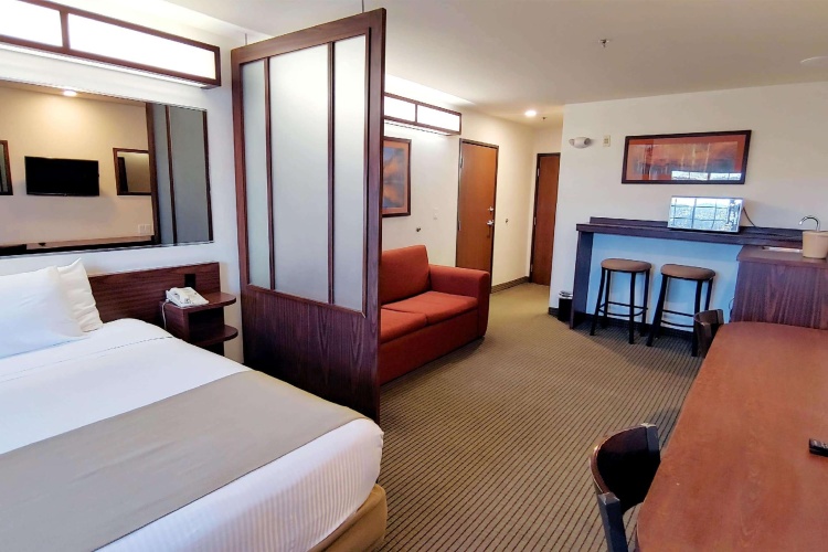Double Suite