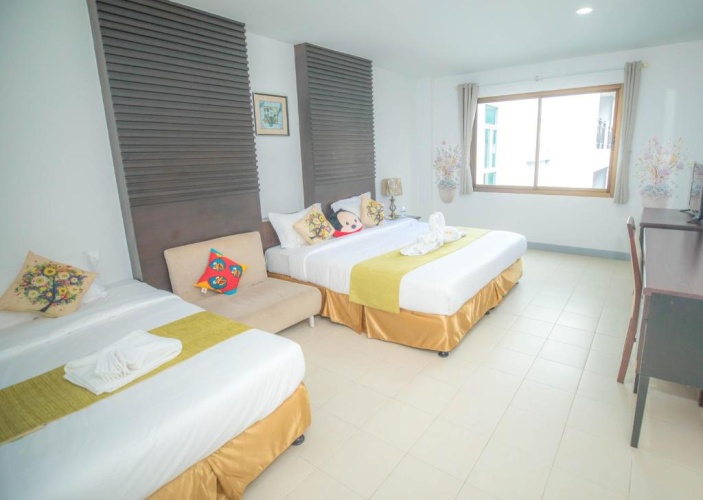 Deluxe Triple room