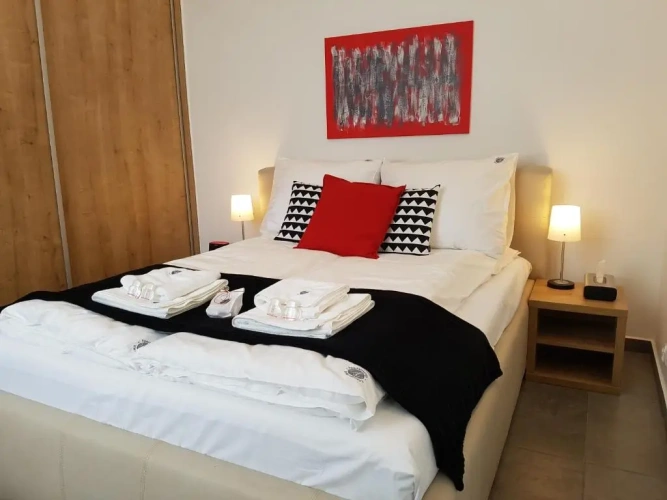 Deluxe Double Apartment