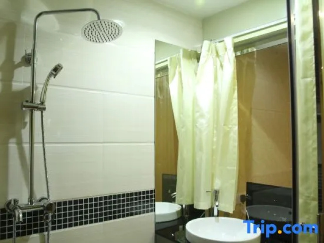 Yinhong Hostel