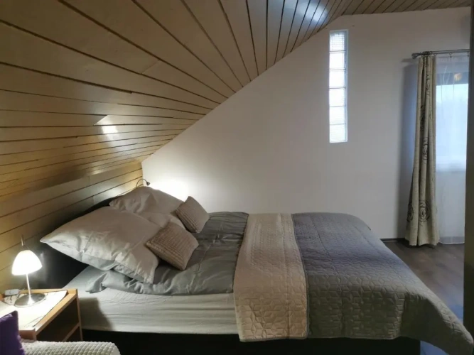 3 Bedrooms Cottage