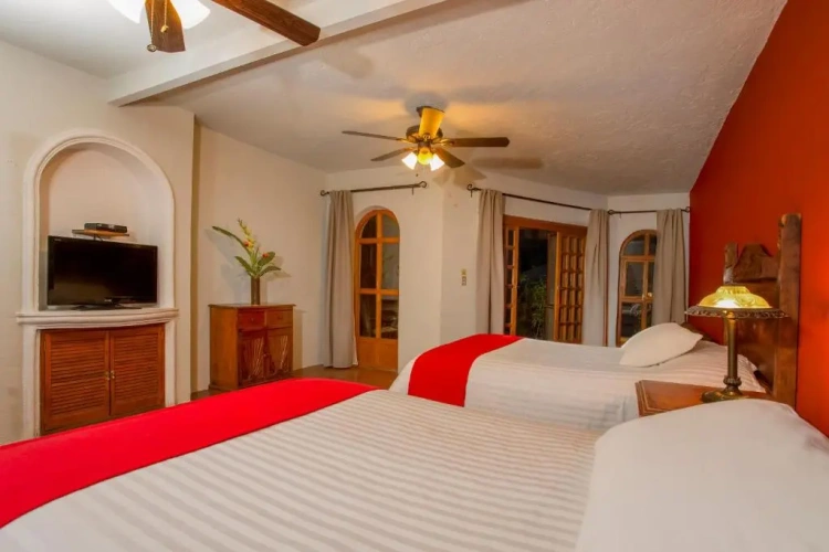 Standard Quadruple room
