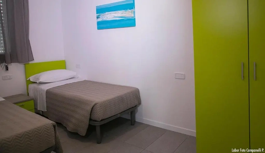 2 Bedrooms Apartment
