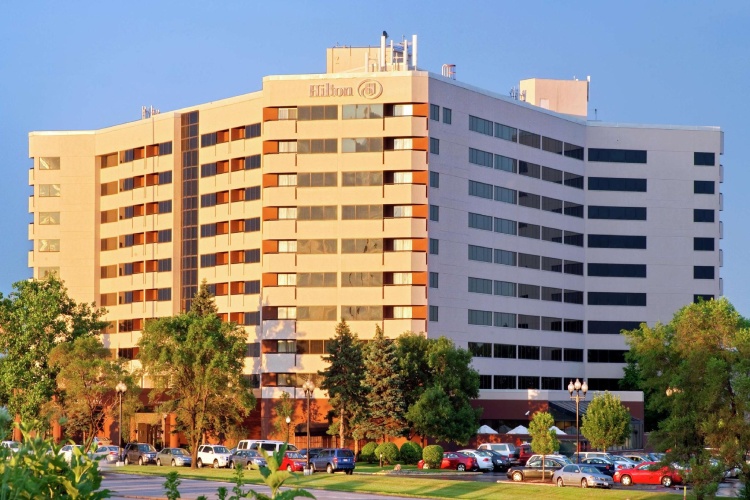 Hilton Chicago/Oak Brook Suites photo 23