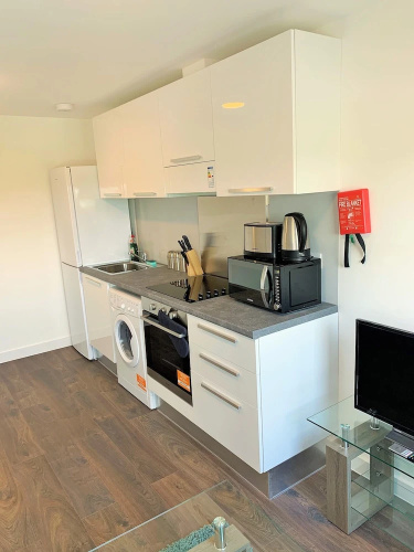 Top Floor - Serviced Apartments