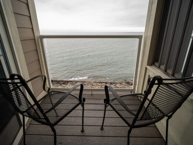 Beacon Pointe on Lake Superior
