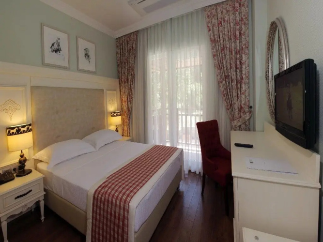 Padok Premium Hotel and Stables