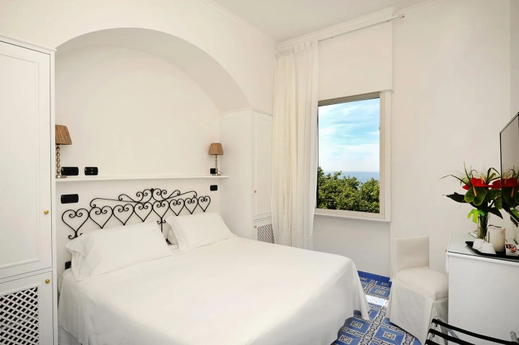 Standard Double room with sea view