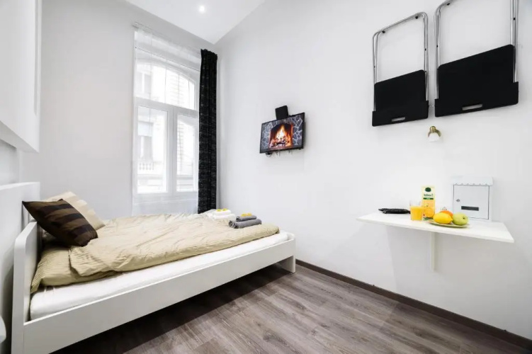 Annabelle Downtown Apartments