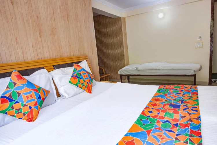 FabHotel Sapphire