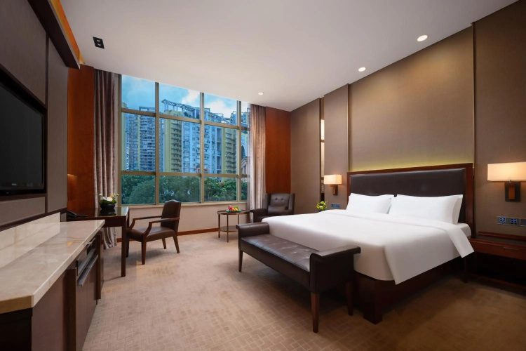 Parklane Hotel