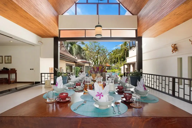 Baan Rattana Thep