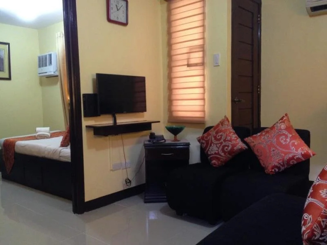 MRJJ Residences