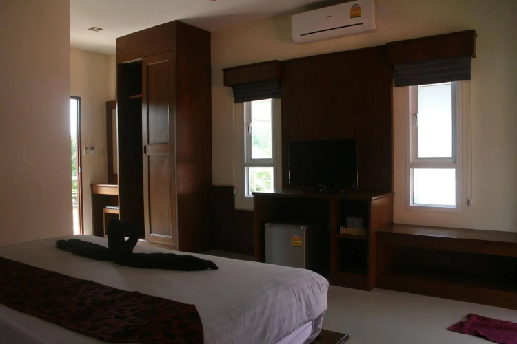 Khum Laanta Resort
