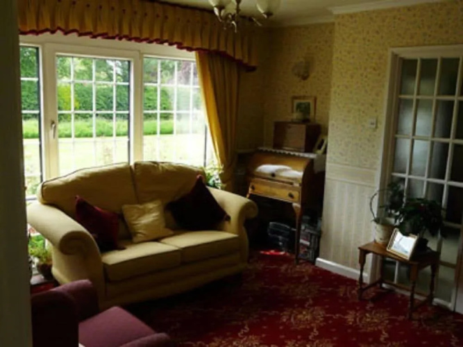Pine Lodge Bed And Breakfast