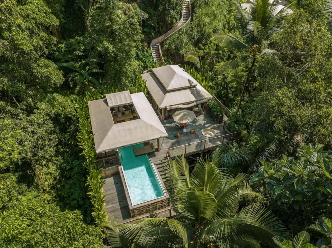 Standard room with balcony