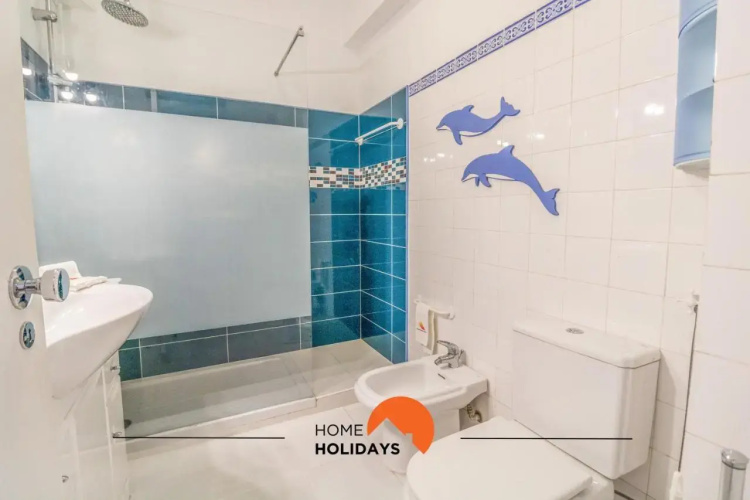#031 Beautiful & Quiet Beach Flat Near OldTown