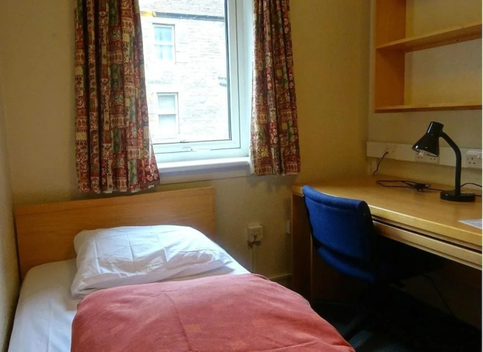 Edinburgh Metro Youth Hostel