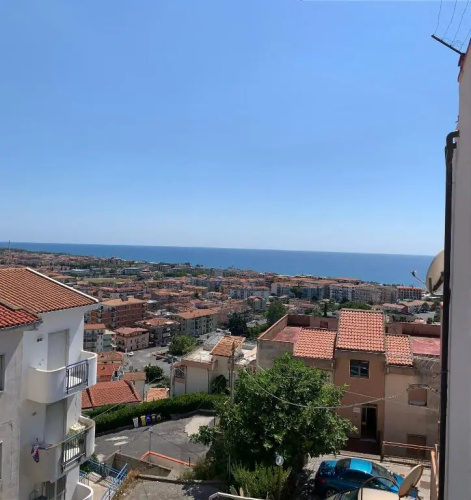 Appartamento con vista mare