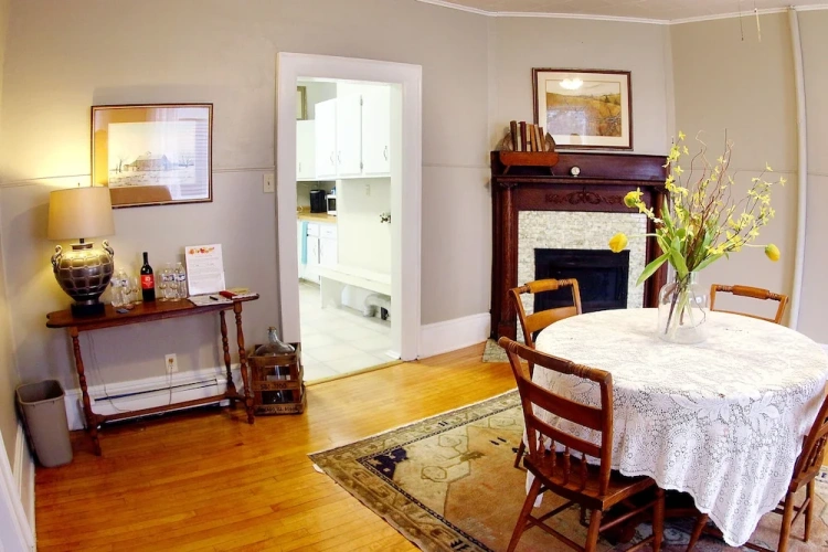 3 Bedrooms Standard room with balcony