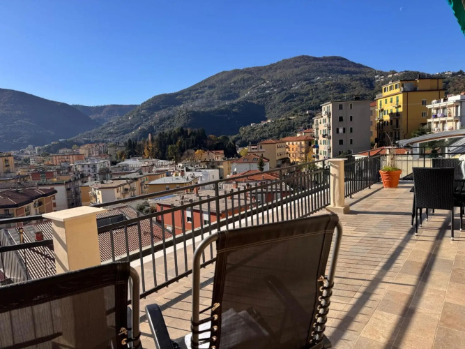Maison P. La Spezia