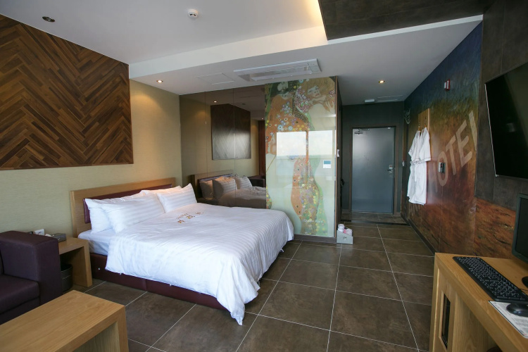 SongJeong OLLA Hotel