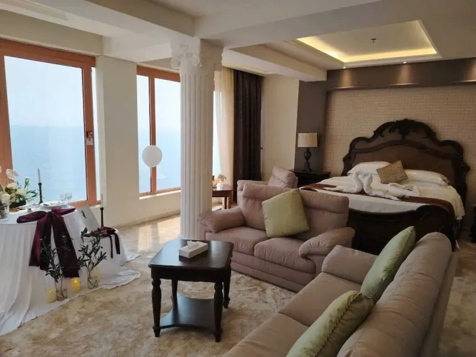 Royal Suite