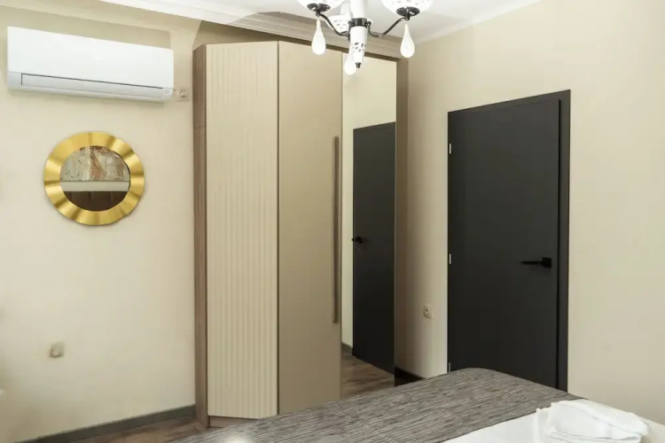 Apartment 8