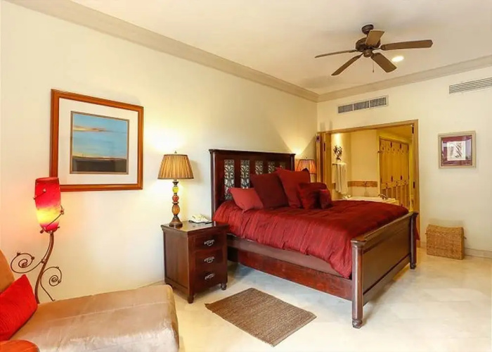 Upgraded Villa La Estancia W/view