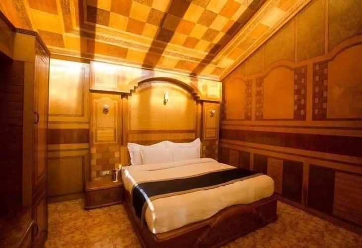 Comfort room