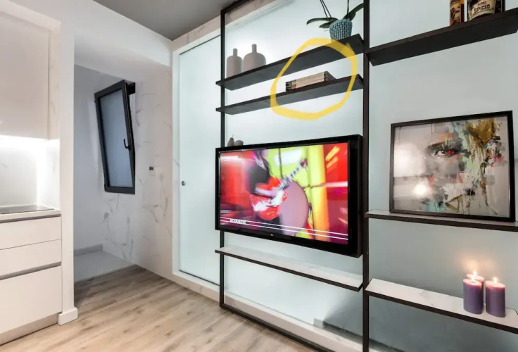 Elysan Urban Stays