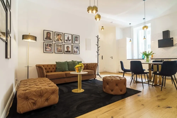 3 Bedrooms Deluxe Apartment