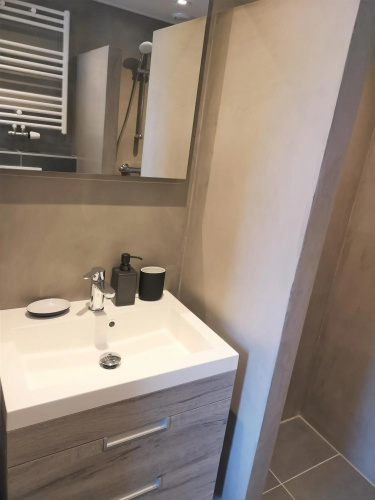 DWC00 - New romantic studio with large terrace