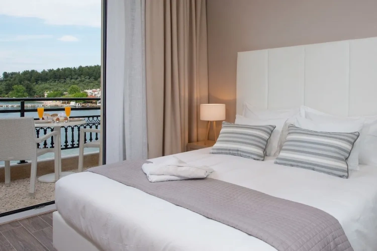 Premium Double room with balcony and with sea view