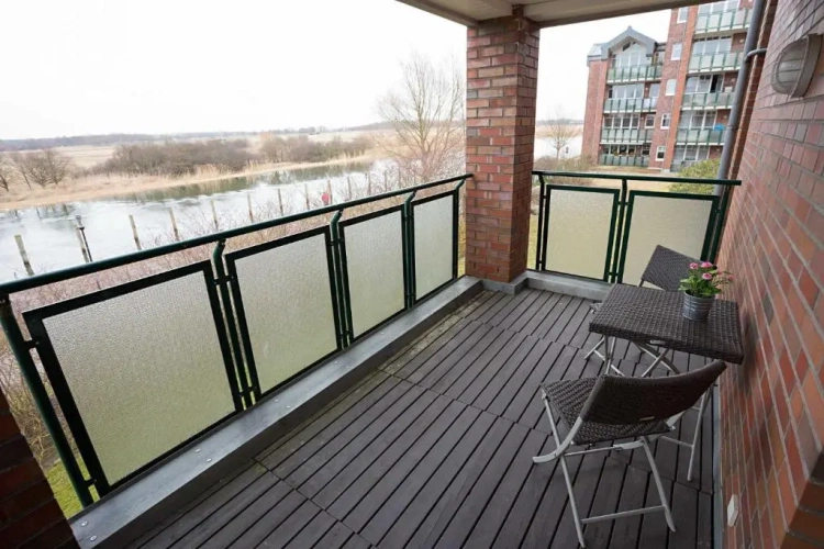 Standard Family room with lake view