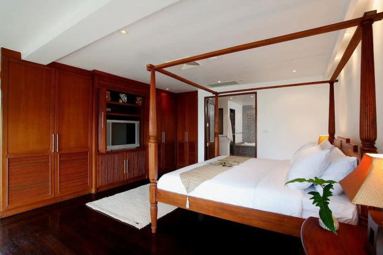 Azara Villa