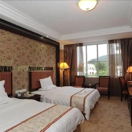 Longhu Island Hotel